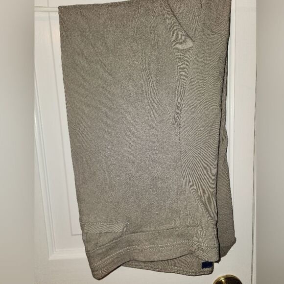 Apt. 9 Gray Chic Lightweight Pullon Brynn Stretch Capris. Comfy Like New‎ - Picture 4 of 16